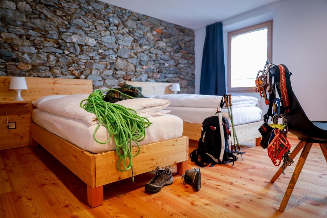 Hotel Bed&Bike Tremola San Gottardo Airolo Exterior foto