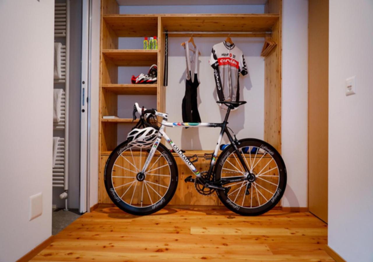 Hotel Bed&Bike Tremola San Gottardo Airolo Exterior foto